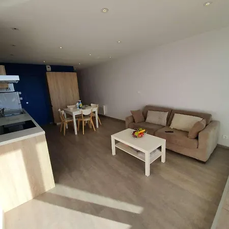 4 Couchages, Saint-jean-de-monts, Balcon, Parking, A 2 Pas De L'ocean - Fr-1-224c-194 Apartment Saint-Jean-de-Monts