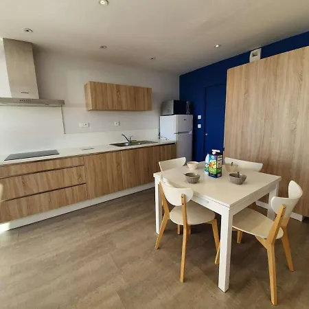 4 Couchages, Saint-jean-de-monts, Balcon, Parking, A 2 Pas De L'ocean - Fr-1-224c-194 公寓