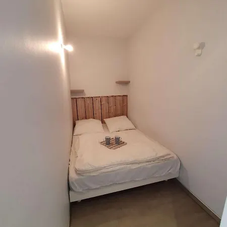 4 Couchages, Saint-jean-de-monts, Balcon, Parking, A 2 Pas De L'ocean - Fr-1-224c-194 * 圣让-德蒙