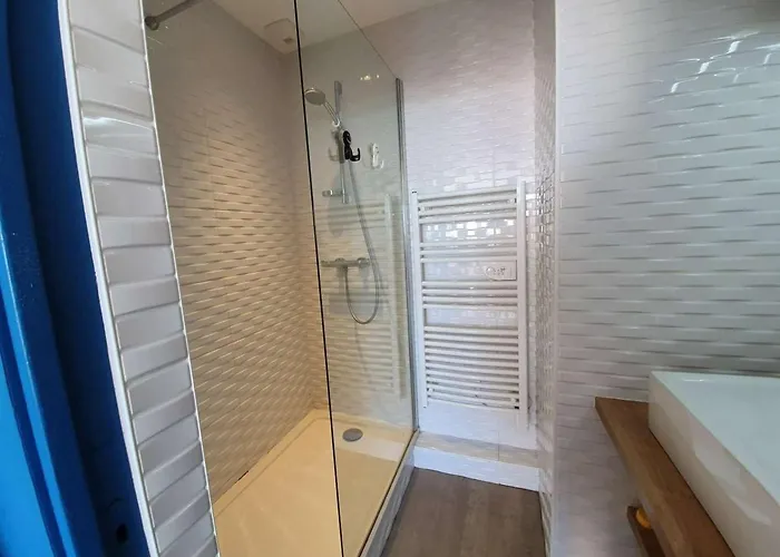 4 Couchages, Saint-jean-de-monts, Balcon, Parking, A 2 Pas De L'ocean - Fr-1-224c-194